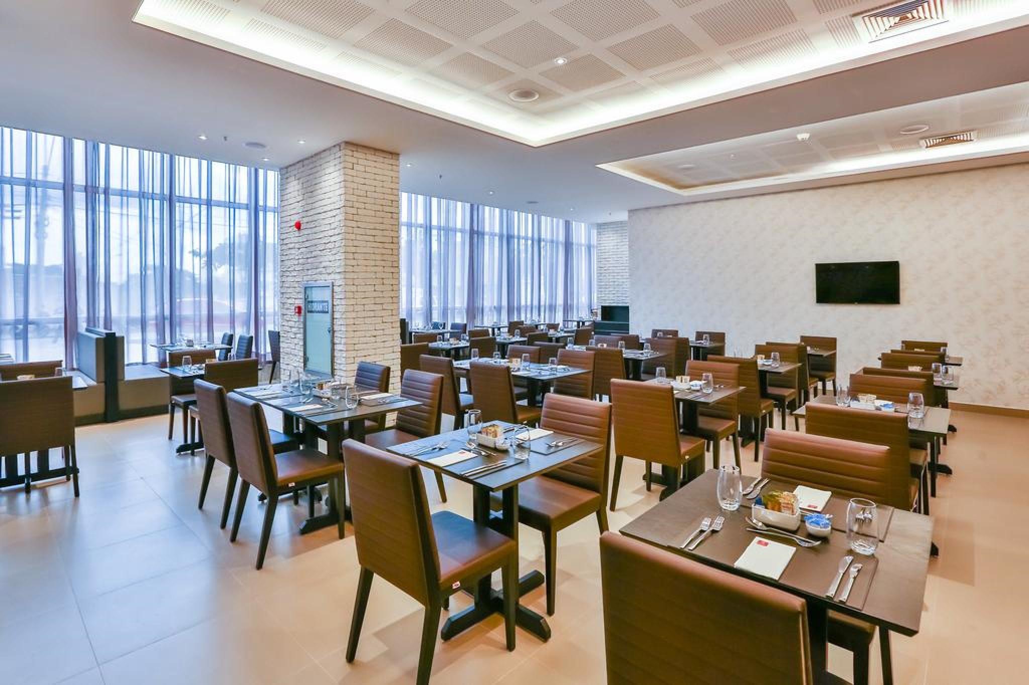 Transamerica Collection Goiania Bagian luar foto The restaurant