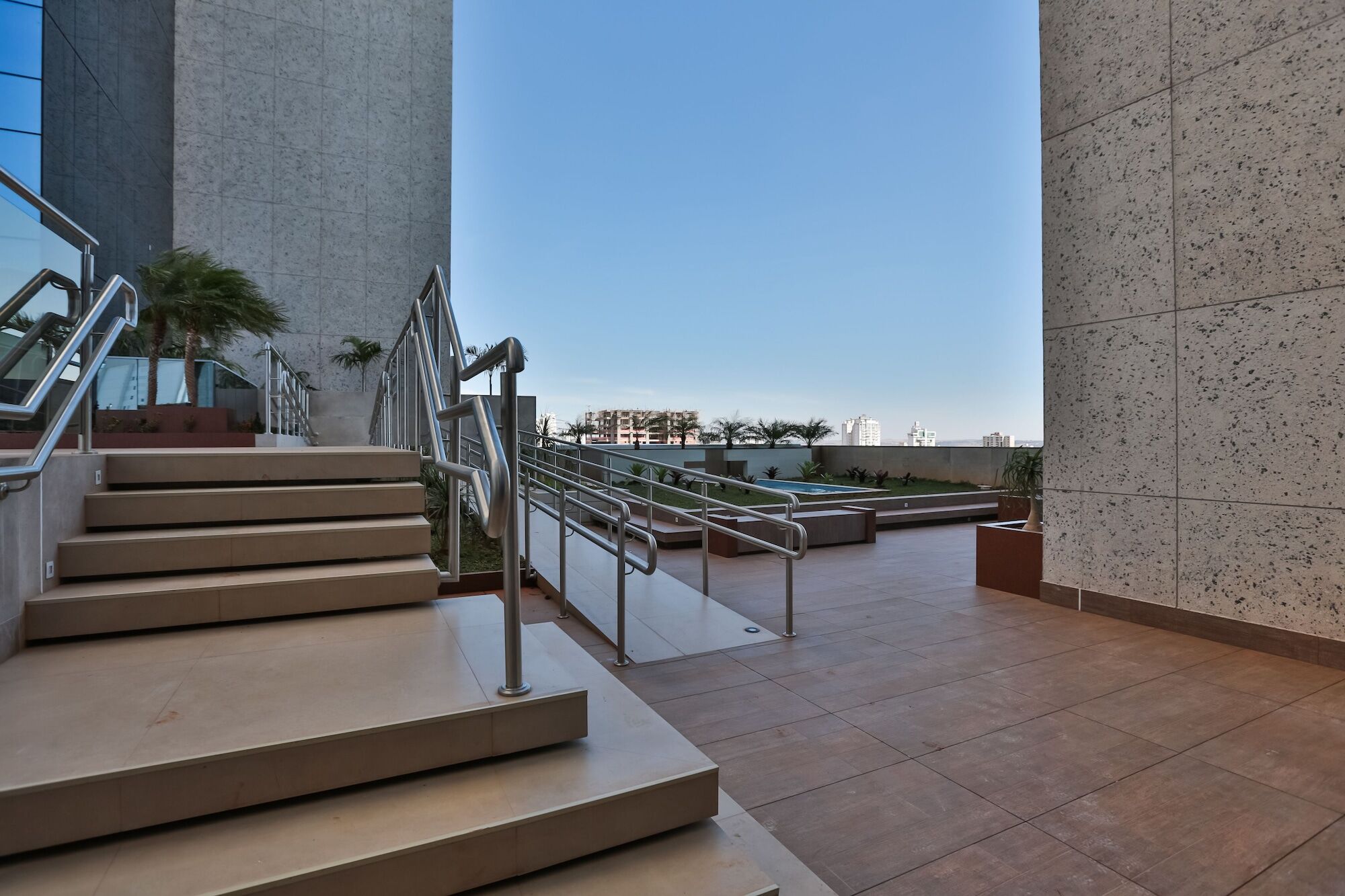 Transamerica Collection Goiania Bagian luar foto Skyline Terrace